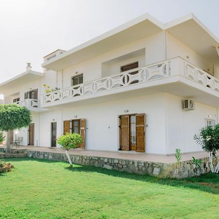 Villa Katrin กิสเซมอส ภายนอก รูปภาพ